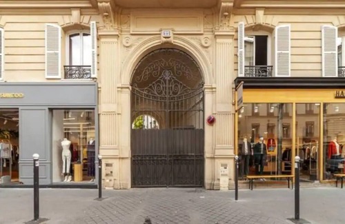 Quartier de la Roquette Apartment | GuestReady - Elegant Luxury for Rent in Bastille