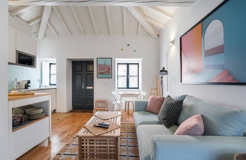 Aldoar Foz do Douro e Nevogilde House | GuestReady - Enchanting stay in Porto