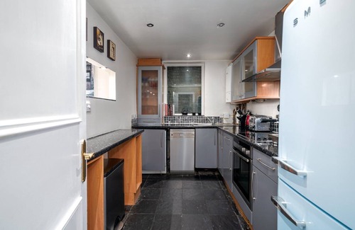 Clapham Apartment | GuestReady - Lovely apt overlooks Clapham Common