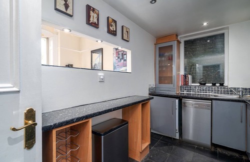 Clapham Apartment | GuestReady - Lovely apt overlooks Clapham Common