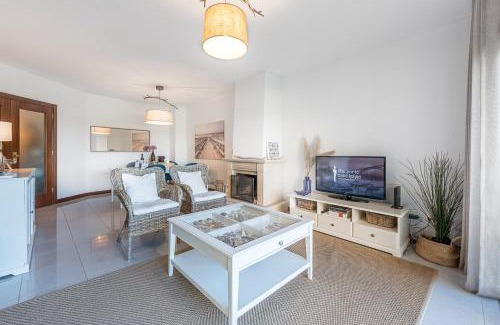 Madalena Apartment | GuestReady - Madalena Beach Pool & Tennis