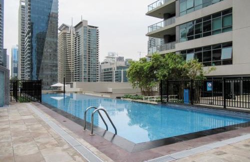 Dubai Marina Apartment | GuestReady - Marina views and family fun in Dubai