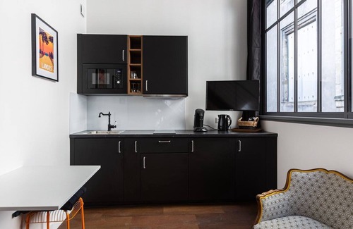 Capucins - Victoire Apartment | GuestReady - Mezzanine Apartment - Grosse Cloche