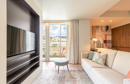Misericordia Apartment | GuestReady - Midcentury Studio with Balcony in Santos 201