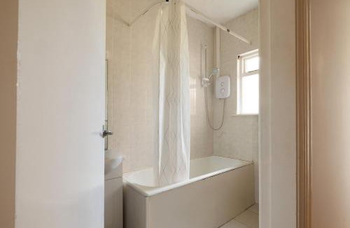 Sutton Cross Apartment | GuestReady - Stylish Dublin Getaway