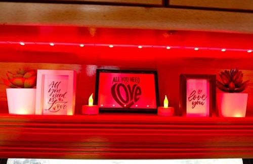 Grezet-Cavagnan Other | Guitard Caravan Club - Caravane romantique et insolite