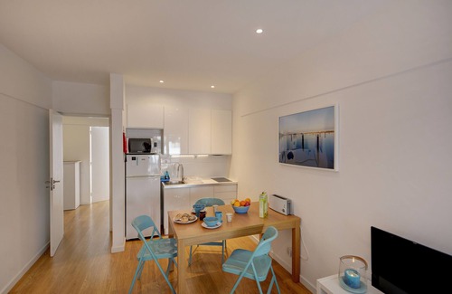 Sao Sebastiao da Pedreira Apartment | Gulbenkian & El Corte Inglés @ Av Ressano Garcia