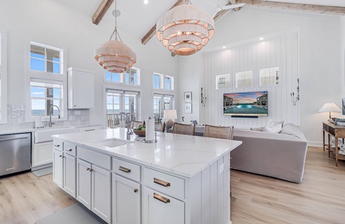 Port Aransas House | Gulf-Front 6-BR Splendor@Cinnamon Shore South w/Resort-Style Amenities!