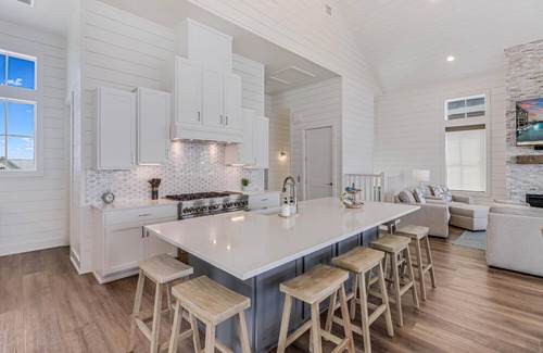 Port Aransas House | Gulf-Front & Gorgeous at Cinnamon Shore South + Resort-Like Amenities!