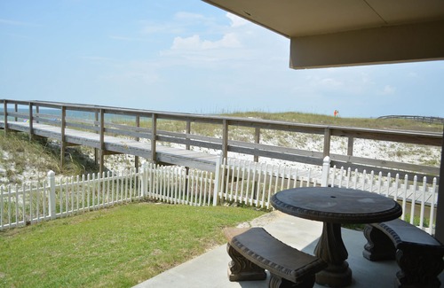 Ono Island Condo | Gulf Front Ocean Breeze West 106