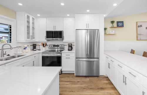 Sanibel Condo | Gulf Front Retreat with Modern Coastal Charm