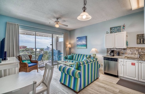 Gulf Place Condo | Gulf Place Cabanas 406 - Book Spring/Summer Vacation Now! - Quiet Top Floor - Gulf View!