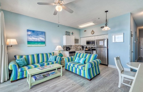 Gulf Place Condo | Gulf Place Cabanas 406 - Book Spring/Summer Vacation Now! - Quiet Top Floor - Gulf View!