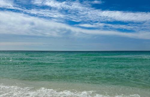 Gulf Place Apartment | Gulf Place Residence 213 - 30Amazing