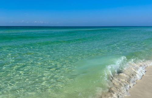 Gulf Place Apartment | Gulf Place Residence 213 - 30Amazing