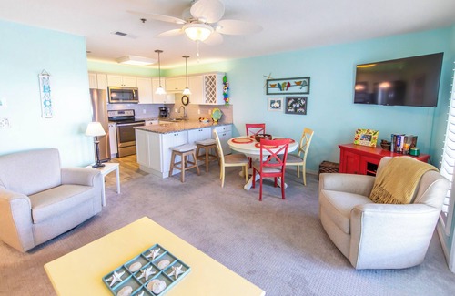 Gulf Place Condo | Gulf View, Community Pool, Tennis, Beach Access