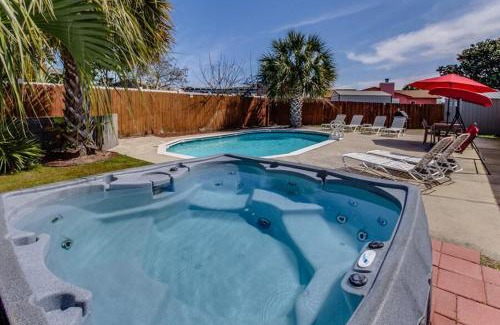 El Centro Beach House | Gulf View Home - Private Pool!
