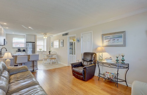 St. Pete Beach Condo | 🌿 Gulf Winds #606 — Garden-View Comfort with Stylish Updates & Steps to Upham Beach