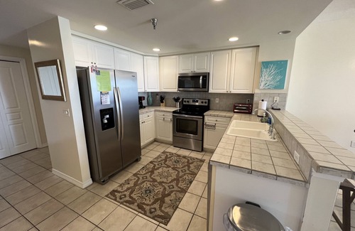 Pensacola Beach Condo | 𝔾𝕦𝕝𝕗𝔽𝕣𝕠𝕟𝕥 Emerald Isle- "My Blue Heaven" 5-Star Reviews/Walk to All