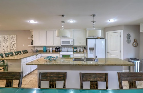 South Padre Island House | Gulfside Gathering Place: Your Ideal Coastal Getaway