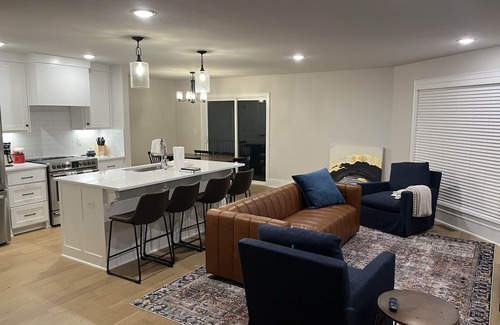 Fayetteville House | Gulley Grove Game Day - 10 minute drive to U of A/Downtownn3 beds ~ 2.5 baths