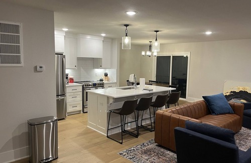 Fayetteville House | Gulley Grove Game Day - 10 minute drive to U of A/Downtownn3 beds ~ 2.5 baths