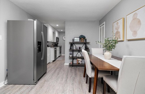 Nellysford Condo | Gumtree 01