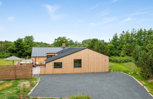 Ho House | "Gunny" - 500m to the fjord by Interhome