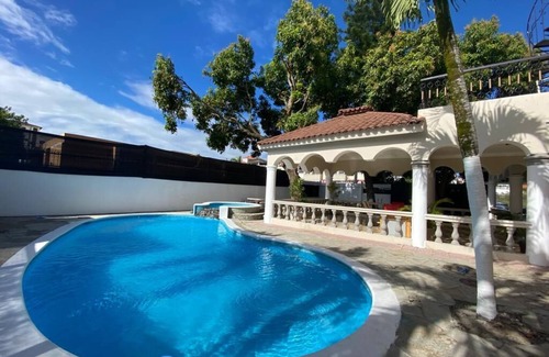 Llanos de Gurabo I House | Gurabo house, in Santiago