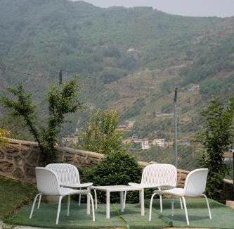 Nuwakot Hotel | GurjeHome Serenity