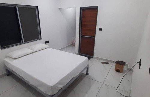 Rajpipla Hotel | Gurukrupa Yatri Niwas