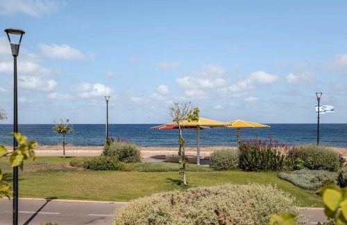 Nahariya Apartment | GW009 Gugel Waves Patio and Pool Seaview Apartment
