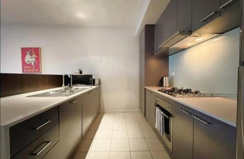 Glen Waverley Apartment | GW24-1 BATH 2 BR at The Glen with FREE Parking and Balcony