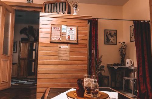 Sopron Bed & Breakfast | Hét Pecsét Fogadó Étterem