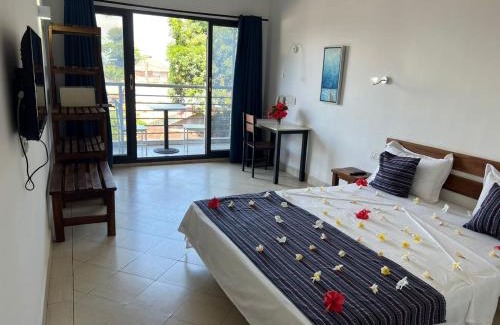 Madirokely Hotel | Hôtel Ambatoloaka