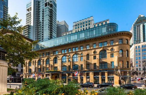 Downtown Montreal Hotel | Hôtel Birks Montréal