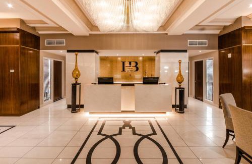 Downtown Montreal Hotel | Hôtel Birks Montréal