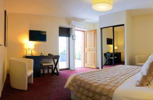Sully-sur-Loire Hotel | Hôtel Burgevin