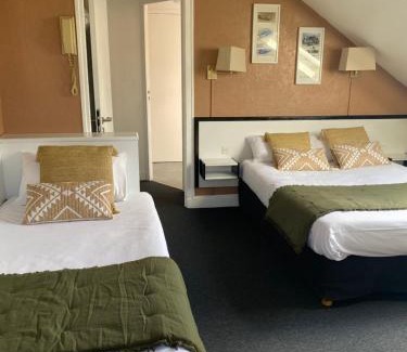 Gare-Jouvenet Hotel | Hôtel Céline - Hôtel de la Gare