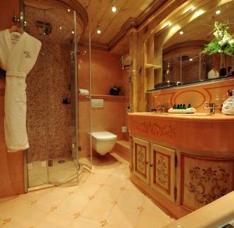 Courchevel Hotel | Hôtel de la Loze