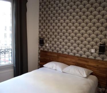 Amerique Hotel | Hôtel De La Perdrix Rouge