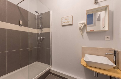 Saint-Merri Apartment | Hôtel de Ville - Musée Pompidou : lovely flat for 4