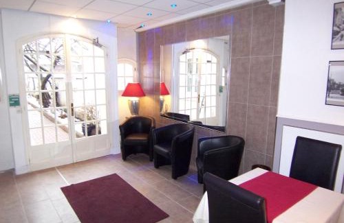 Faubourg North Hotel | Hôtel Du Stade