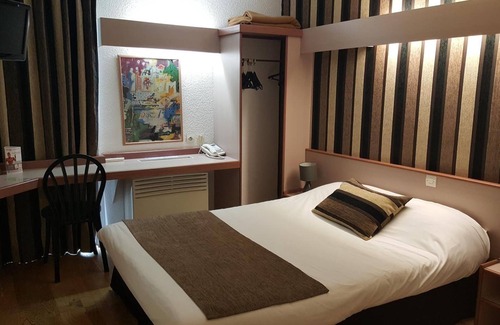 Magnanville Hotel | Hôtel Eclipse