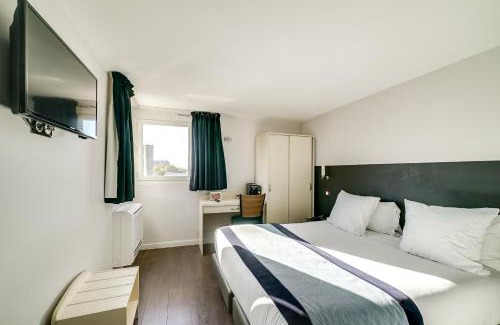 Quartier de la Boule - Champs-Pierreux Hotel | Hôtel l'Amandier