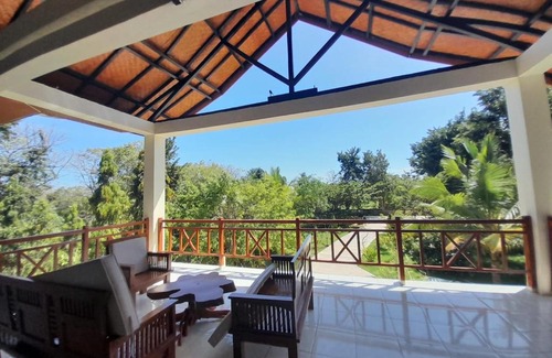 Labuan Bajo Hotel | Hôtel La Belle Etoile