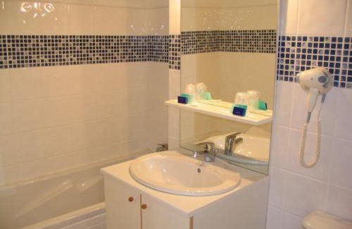 Brive-la-Gaillarde Hotel | Hôtel La Réserve de Brive