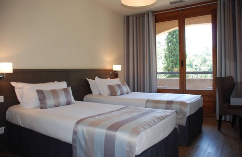 Generargues Hotel | Hôtel La Résidence des 3 Barbus