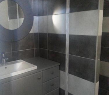 Port-en-Bessin-Huppain Bed & Breakfast | HÔTEL Le 6 3 Home PORT EN BESSIN