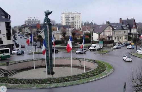 Alencon Hotel | Hôtel Le Hussard